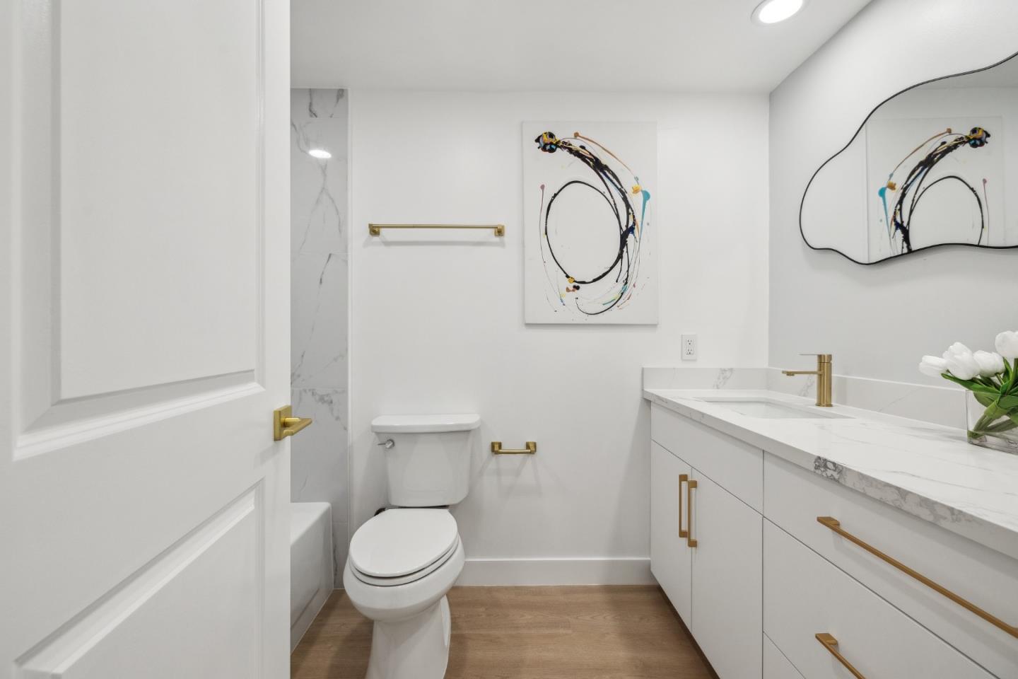 Detail Gallery Image 31 of 49 For 4159 El Camino Way #UNIT E,  Palo Alto,  CA 94306 - 2 Beds | 2 Baths