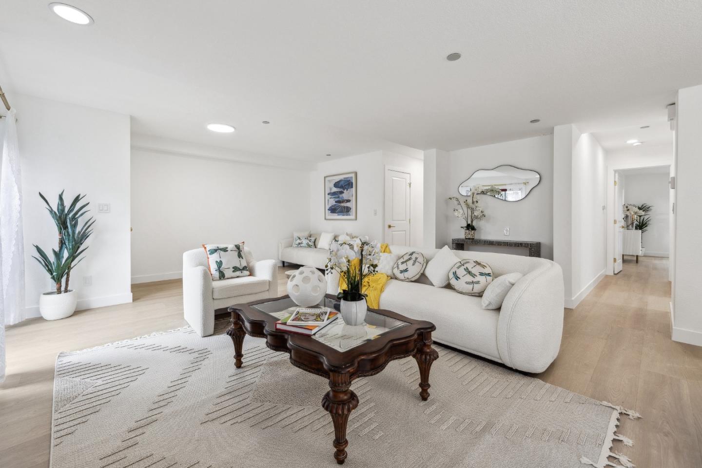 Detail Gallery Image 6 of 49 For 4159 El Camino Way #UNIT E,  Palo Alto,  CA 94306 - 2 Beds | 2 Baths