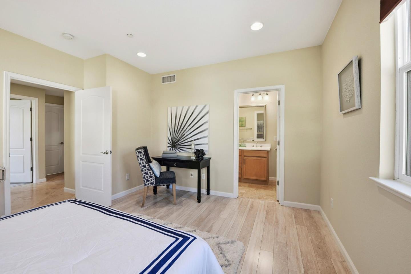 Detail Gallery Image 22 of 42 For 43896 Paso Pino Cmn, Fremont,  CA 94539 - 3 Beds | 3 Baths