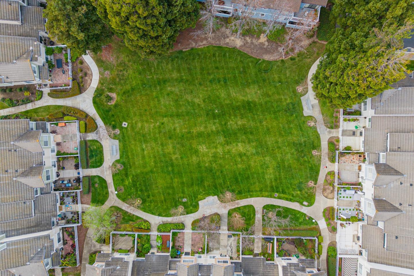 Detail Gallery Image 32 of 38 For 34767 Shalimar Ter, Fremont,  CA 94555 - 2 Beds | 2/1 Baths