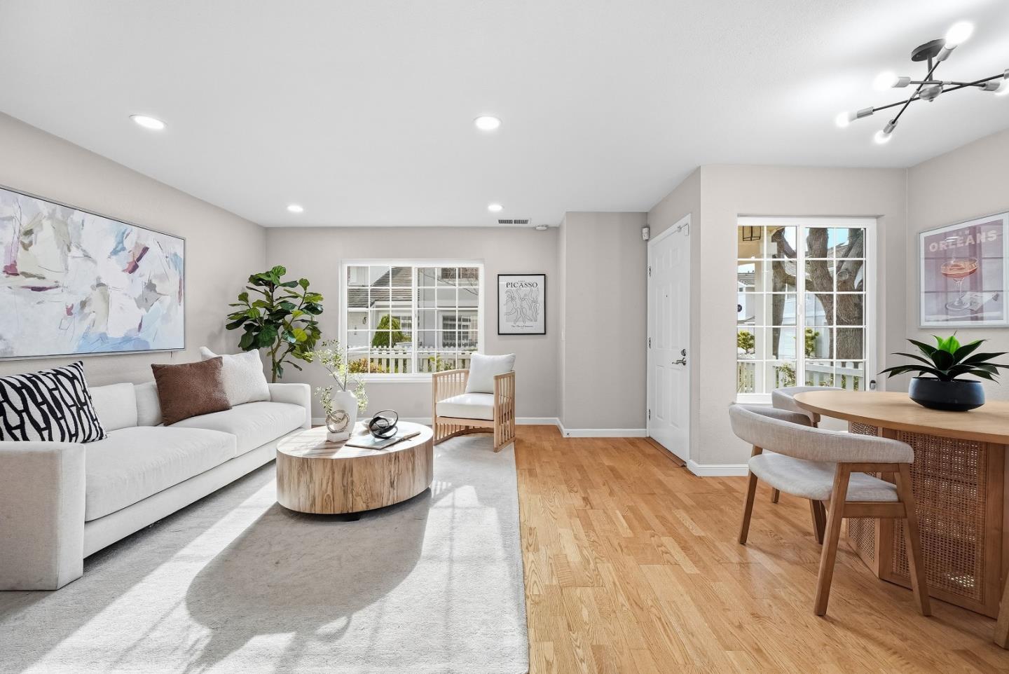 Detail Gallery Image 4 of 38 For 34767 Shalimar Ter, Fremont,  CA 94555 - 2 Beds | 2/1 Baths