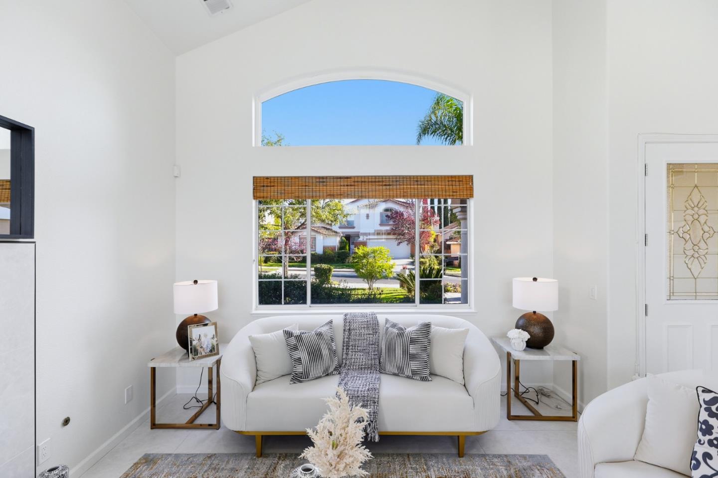 Detail Gallery Image 14 of 100 For 3283 Placido Ct, San Jose,  CA 95135 - 4 Beds | 3 Baths