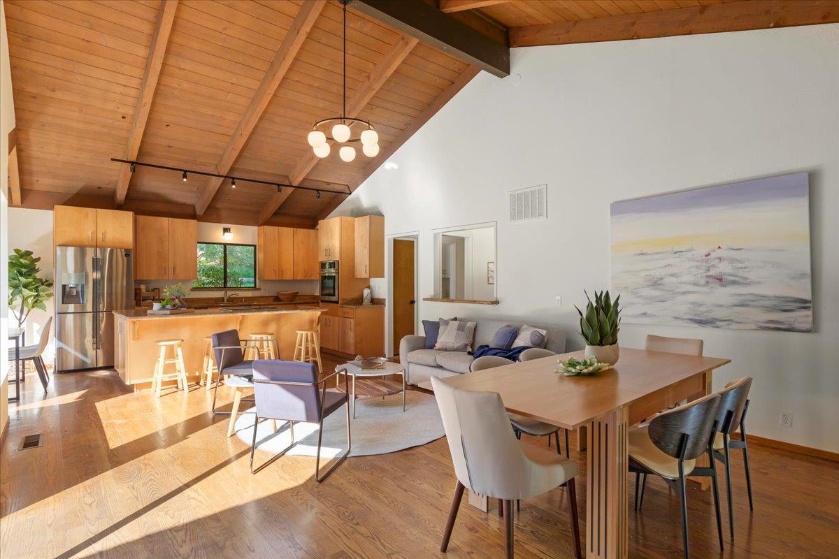 Detail Gallery Image 5 of 47 For 101 Ravinia Way, Los Gatos,  CA 95032 - 3 Beds | 2/1 Baths