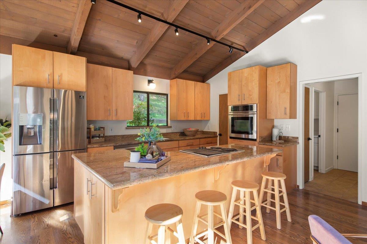 Detail Gallery Image 8 of 47 For 101 Ravinia Way, Los Gatos,  CA 95032 - 3 Beds | 2/1 Baths