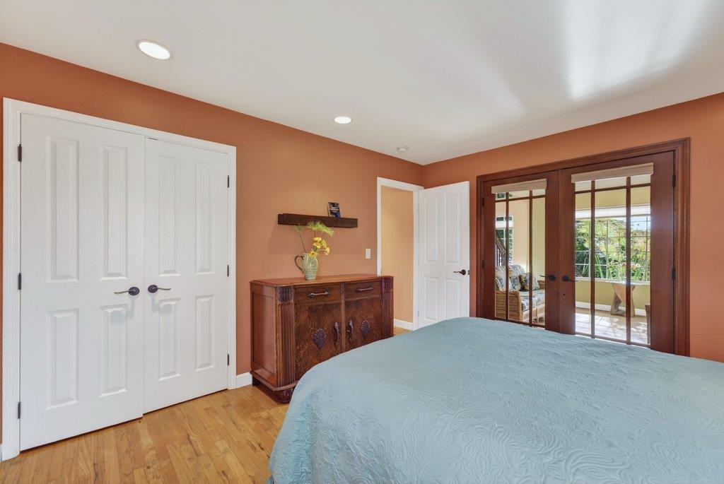 Detail Gallery Image 15 of 61 For 1021 Webster St, Santa Cruz,  CA 95062 - 3 Beds | 2/1 Baths