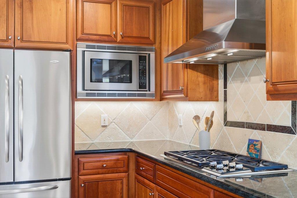 Detail Gallery Image 20 of 61 For 1021 Webster St, Santa Cruz,  CA 95062 - 3 Beds | 2/1 Baths