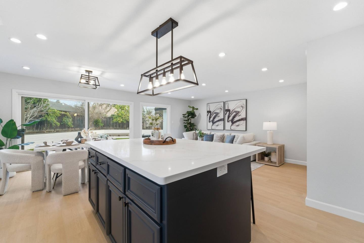 Detail Gallery Image 9 of 32 For 1462 Goldrush Ct, San Jose,  CA 95131 - 4 Beds | 2 Baths