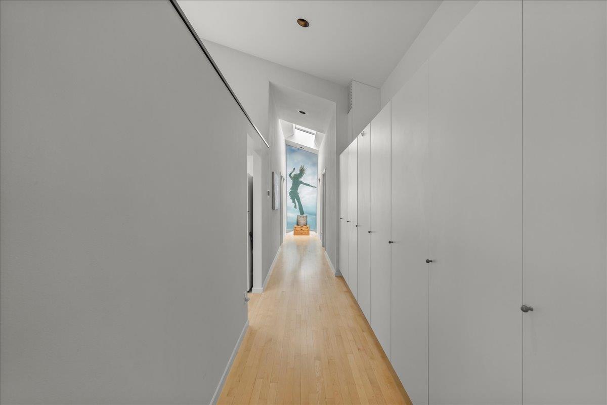 Detail Gallery Image 20 of 48 For 12336 Indian Rock Way, Los Gatos,  CA 95033 - 4 Beds | 3 Baths