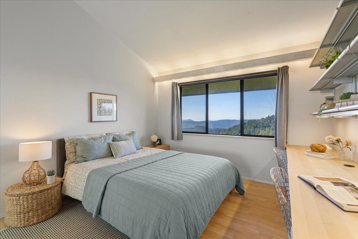 Detail Gallery Image 25 of 48 For 12336 Indian Rock Way, Los Gatos,  CA 95033 - 4 Beds | 3 Baths