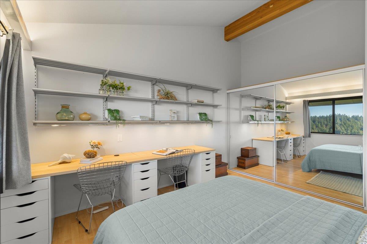 Detail Gallery Image 26 of 48 For 12336 Indian Rock Way, Los Gatos,  CA 95033 - 4 Beds | 3 Baths