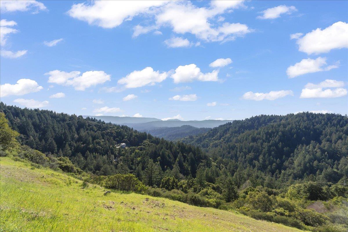 Detail Gallery Image 39 of 48 For 12336 Indian Rock Way, Los Gatos,  CA 95033 - 4 Beds | 3 Baths