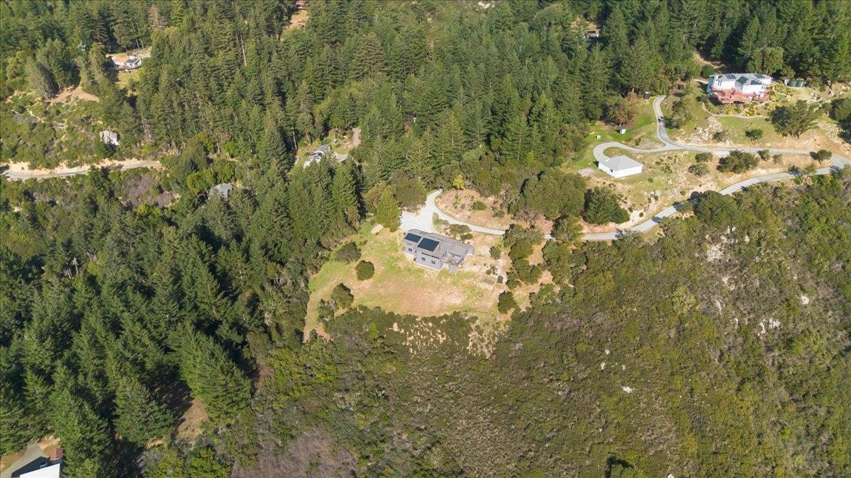 Detail Gallery Image 43 of 48 For 12336 Indian Rock Way, Los Gatos,  CA 95033 - 4 Beds | 3 Baths