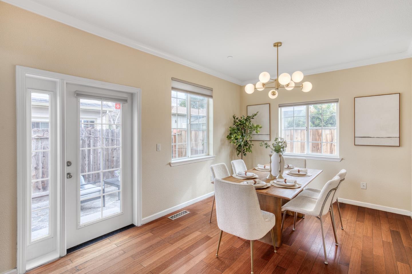 Detail Gallery Image 3 of 55 For 3712 Joy Ln, San Jose,  CA 95117 - 4 Beds | 3 Baths