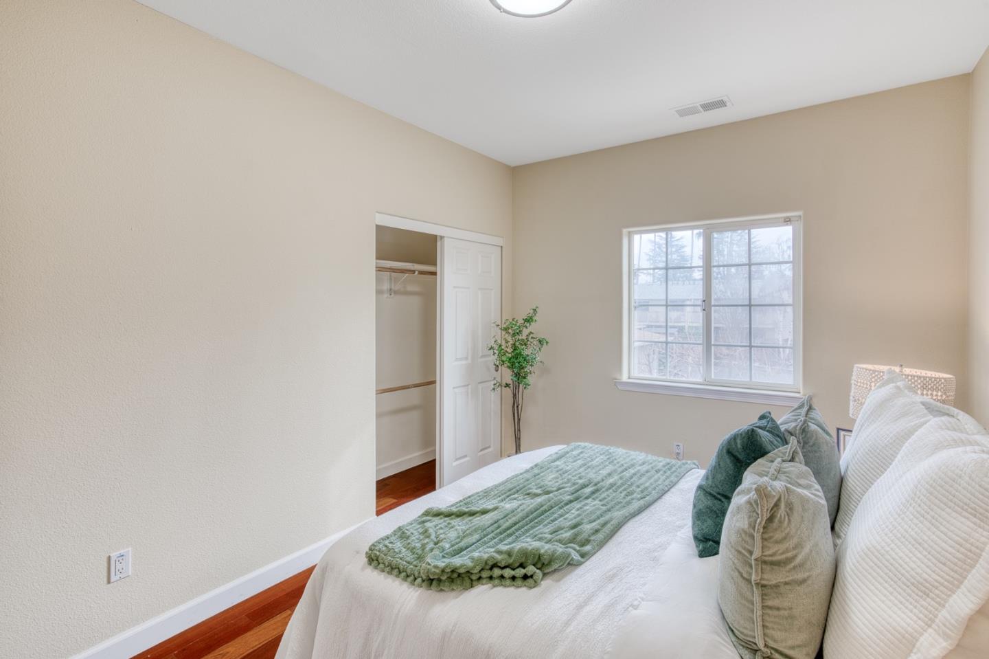 Detail Gallery Image 30 of 55 For 3712 Joy Ln, San Jose,  CA 95117 - 4 Beds | 3 Baths