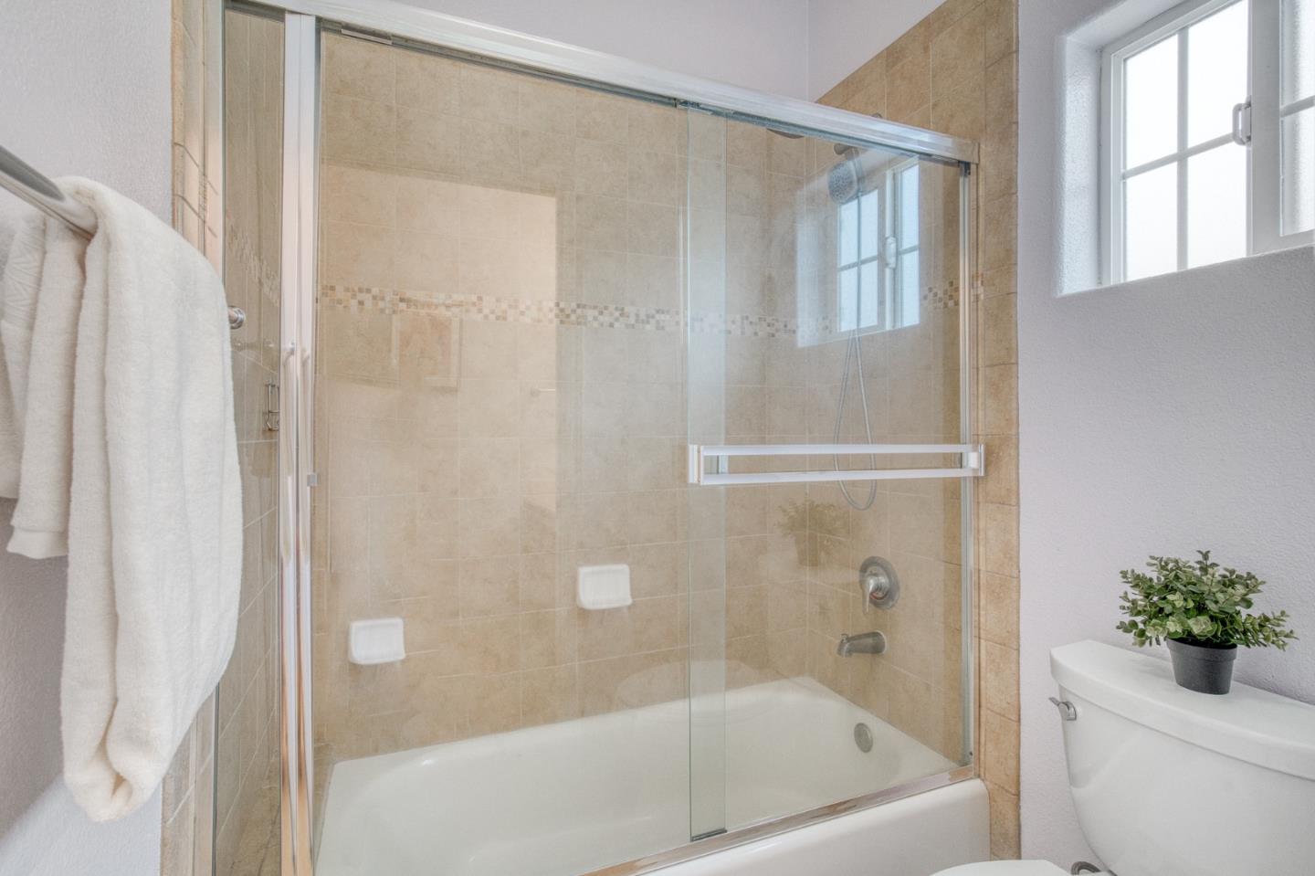 Detail Gallery Image 39 of 55 For 3712 Joy Ln, San Jose,  CA 95117 - 4 Beds | 3 Baths