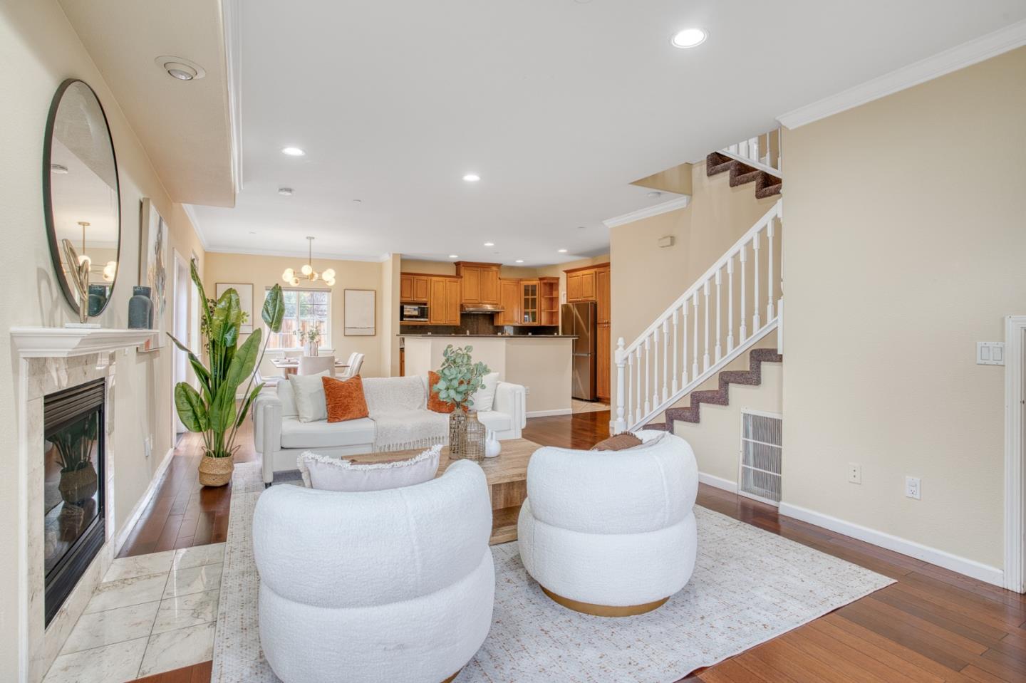 Detail Gallery Image 7 of 55 For 3712 Joy Ln, San Jose,  CA 95117 - 4 Beds | 3 Baths