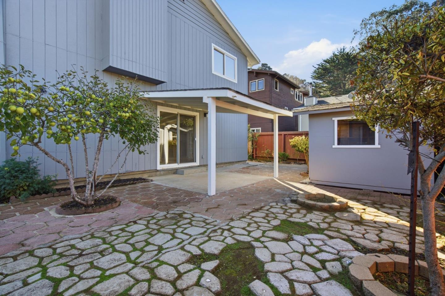 Detail Gallery Image 9 of 9 For 511 Buel Ave #B,  Pacifica,  CA 94044 - 1 Beds | 0 Baths