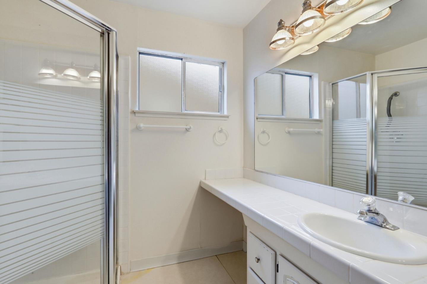 Detail Gallery Image 38 of 42 For 1103 Del Cambre Dr, San Jose,  CA 95129 - 3 Beds | 2 Baths