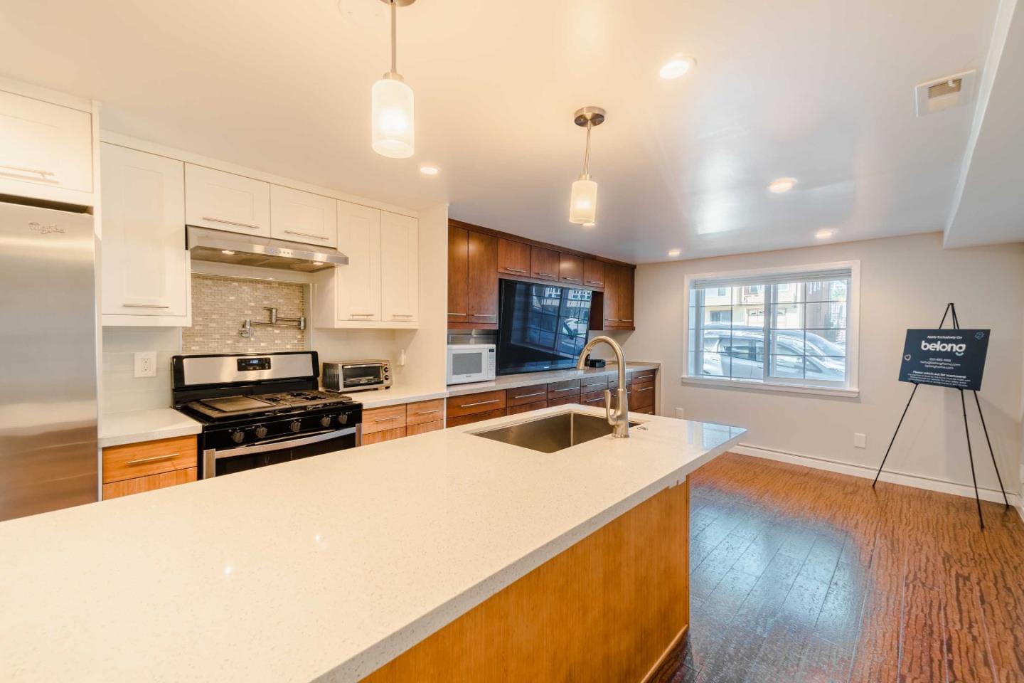 Detail Gallery Image 15 of 34 For 653 Saint Francis Blvd, Daly City,  CA 94015 - 2 Beds | 2/1 Baths