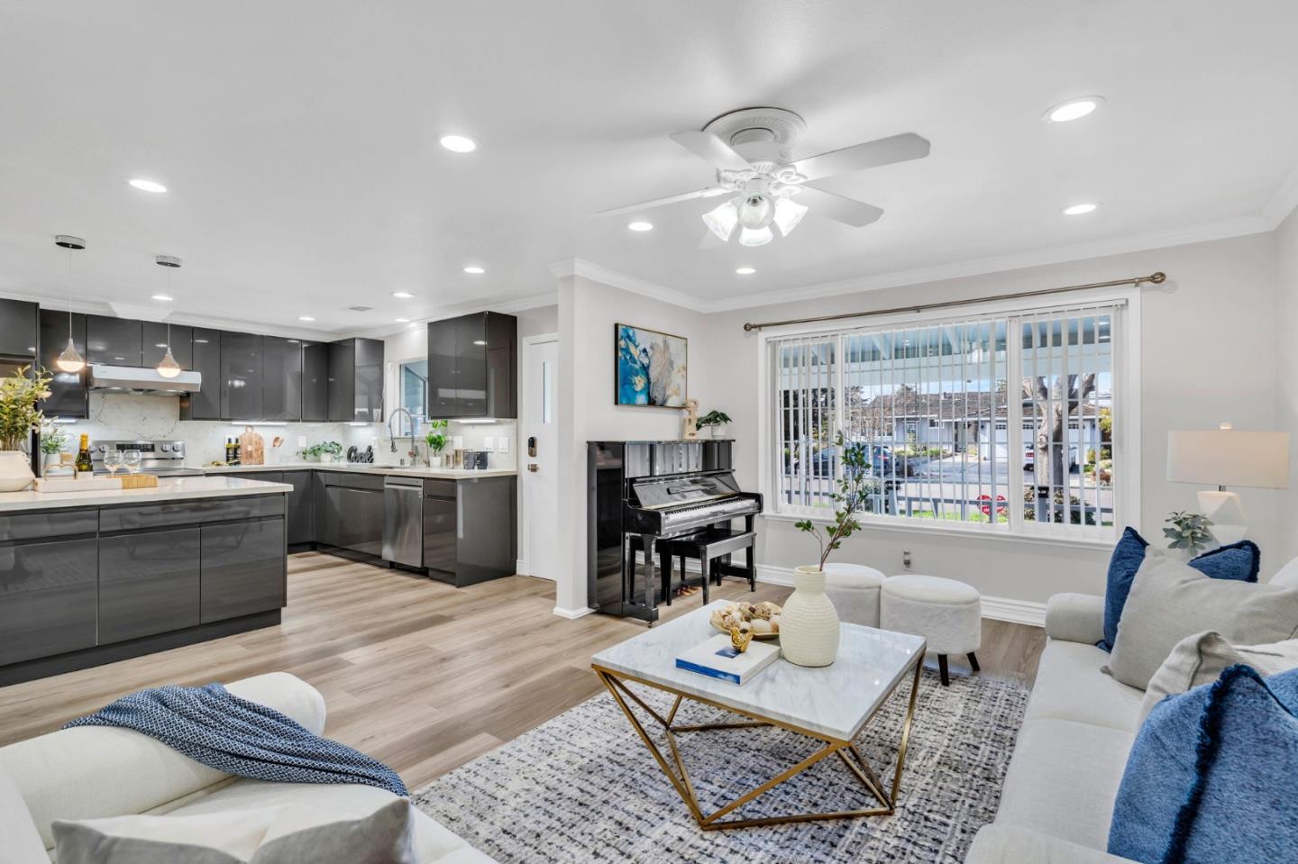 Detail Gallery Image 12 of 47 For 5776 Arapaho Dr, San Jose,  CA 95123 - 4 Beds | 2 Baths