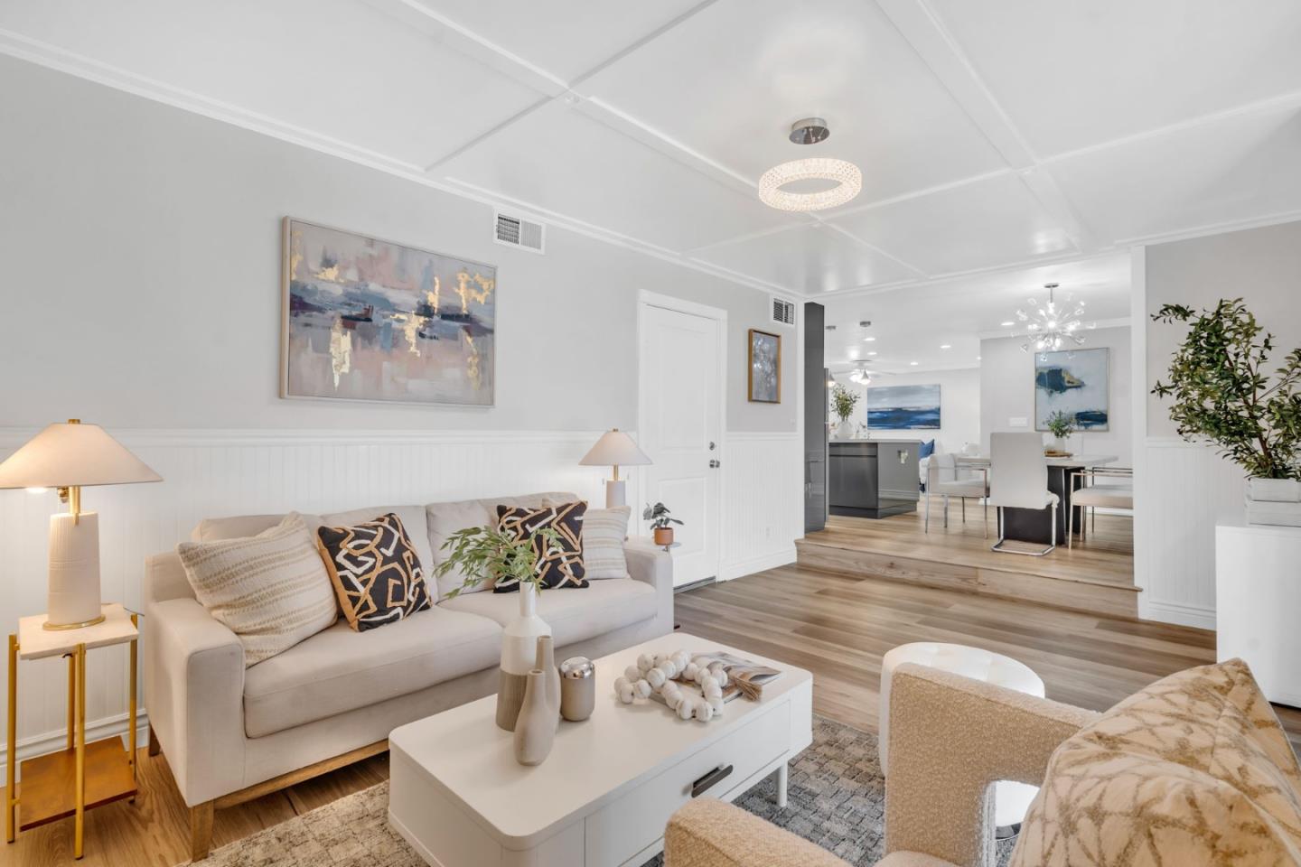 Detail Gallery Image 19 of 47 For 5776 Arapaho Dr, San Jose,  CA 95123 - 4 Beds | 2 Baths