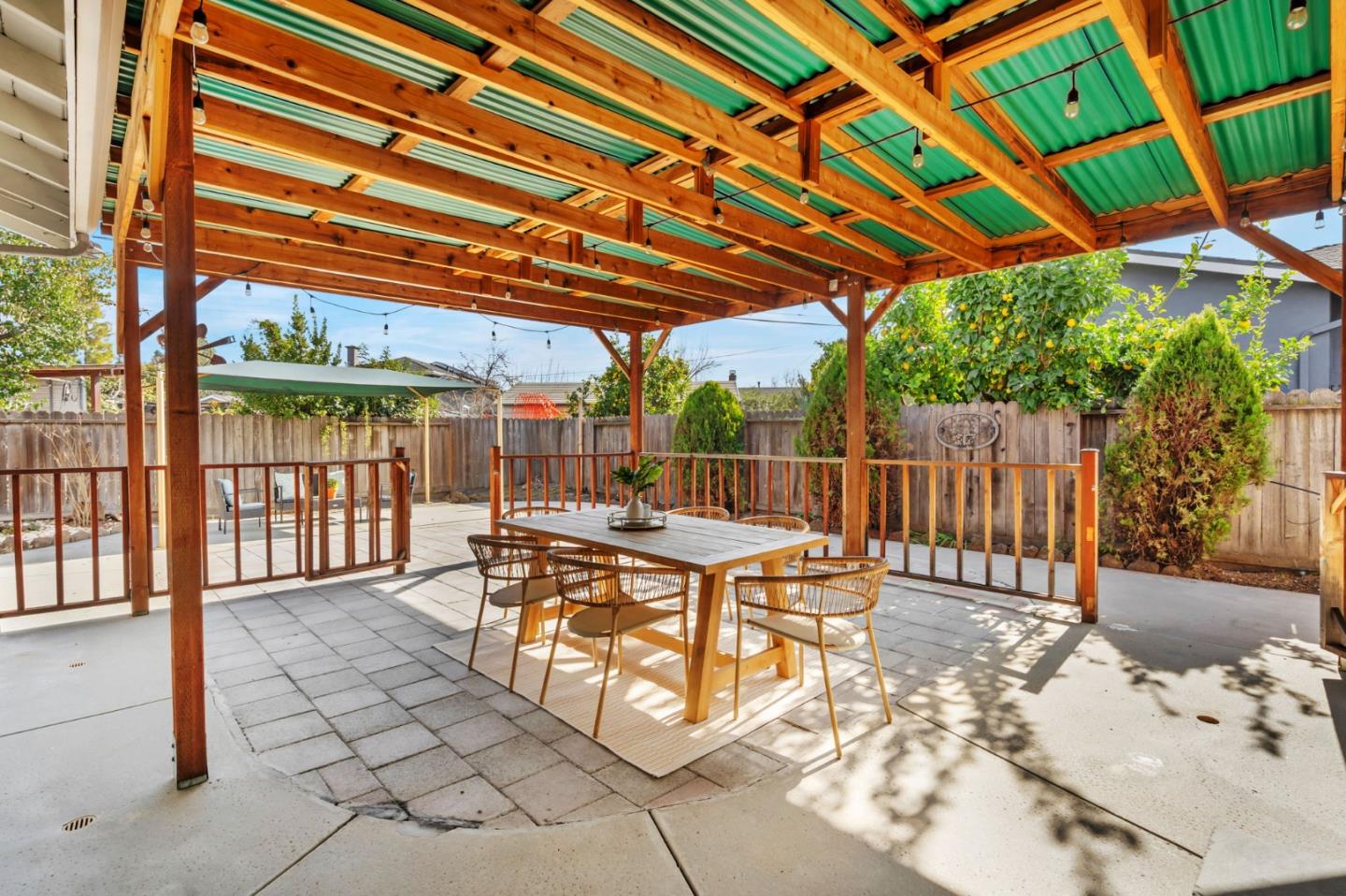 Detail Gallery Image 39 of 47 For 5776 Arapaho Dr, San Jose,  CA 95123 - 4 Beds | 2 Baths