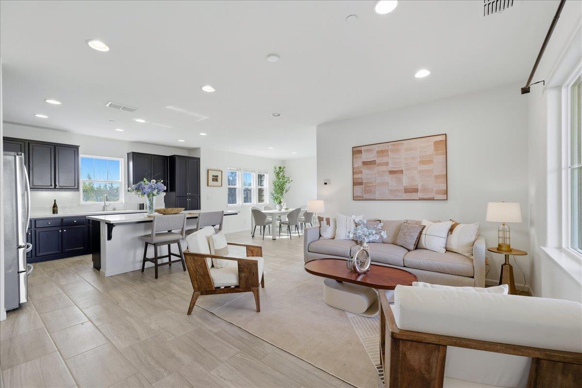 Detail Gallery Image 21 of 74 For 3868 Fiano Cmn, Fremont,  CA 94555 - 3 Beds | 3/1 Baths