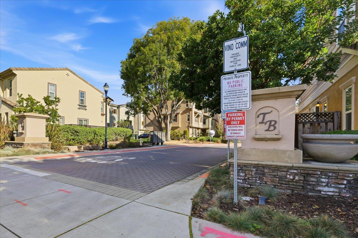 Detail Gallery Image 73 of 74 For 3868 Fiano Cmn, Fremont,  CA 94555 - 3 Beds | 3/1 Baths