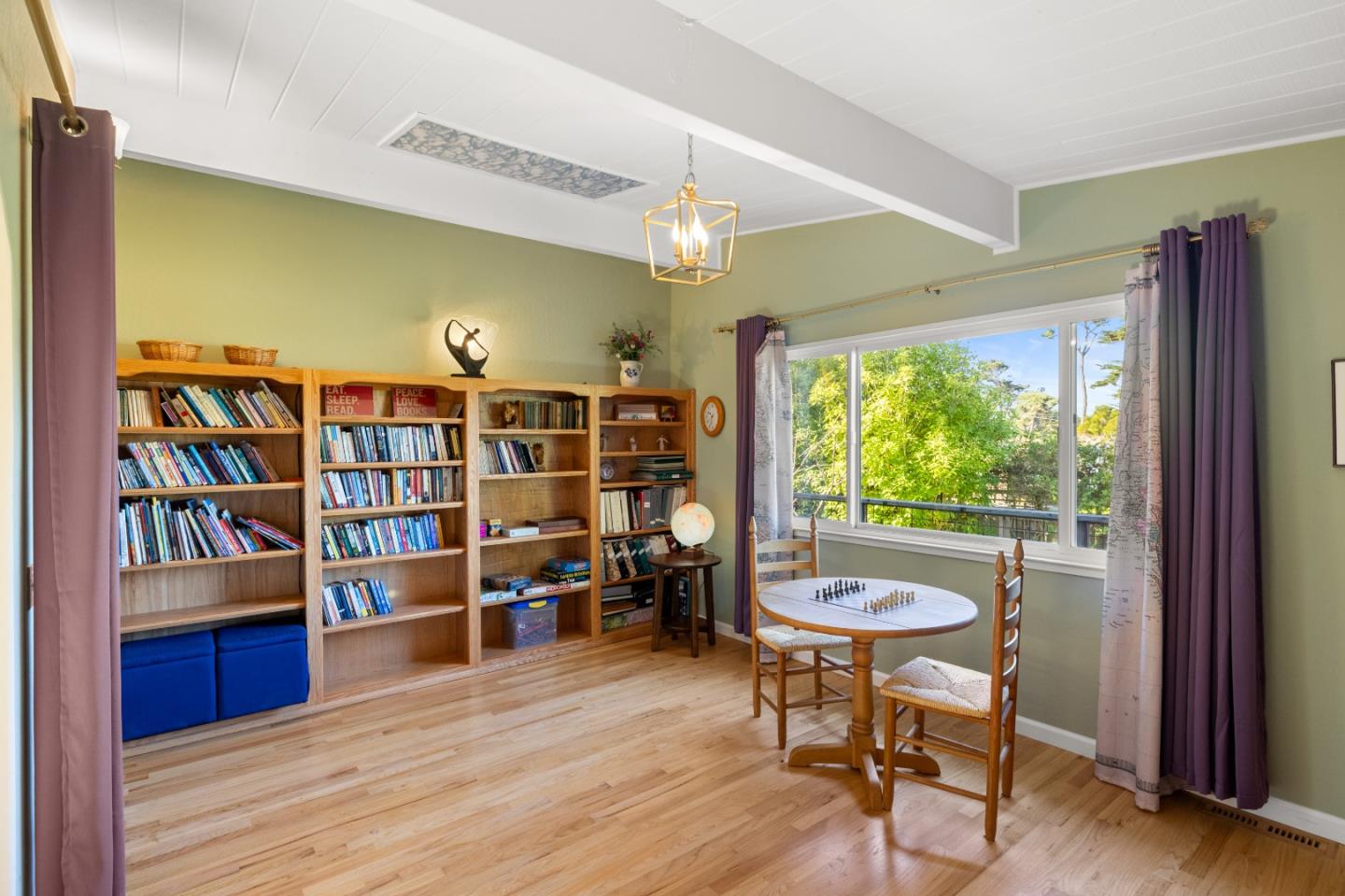 Detail Gallery Image 13 of 28 For 306 Crocker Ave, Pacific Grove,  CA 93950 - 3 Beds | 2 Baths