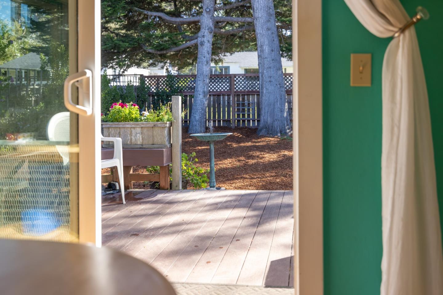 Detail Gallery Image 16 of 28 For 306 Crocker Ave, Pacific Grove,  CA 93950 - 3 Beds | 2 Baths