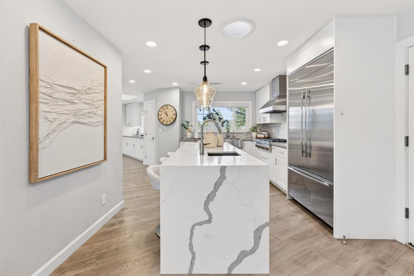 Detail Gallery Image 11 of 49 For 12791 Ione Ct, Saratoga,  CA 95070 - 5 Beds | 4/1 Baths