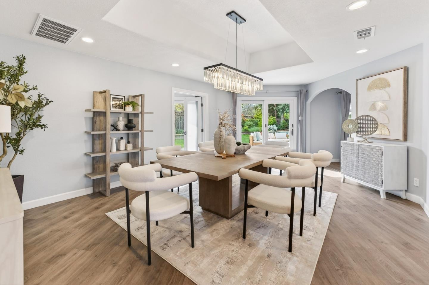 Detail Gallery Image 12 of 49 For 12791 Ione Ct, Saratoga,  CA 95070 - 5 Beds | 4/1 Baths