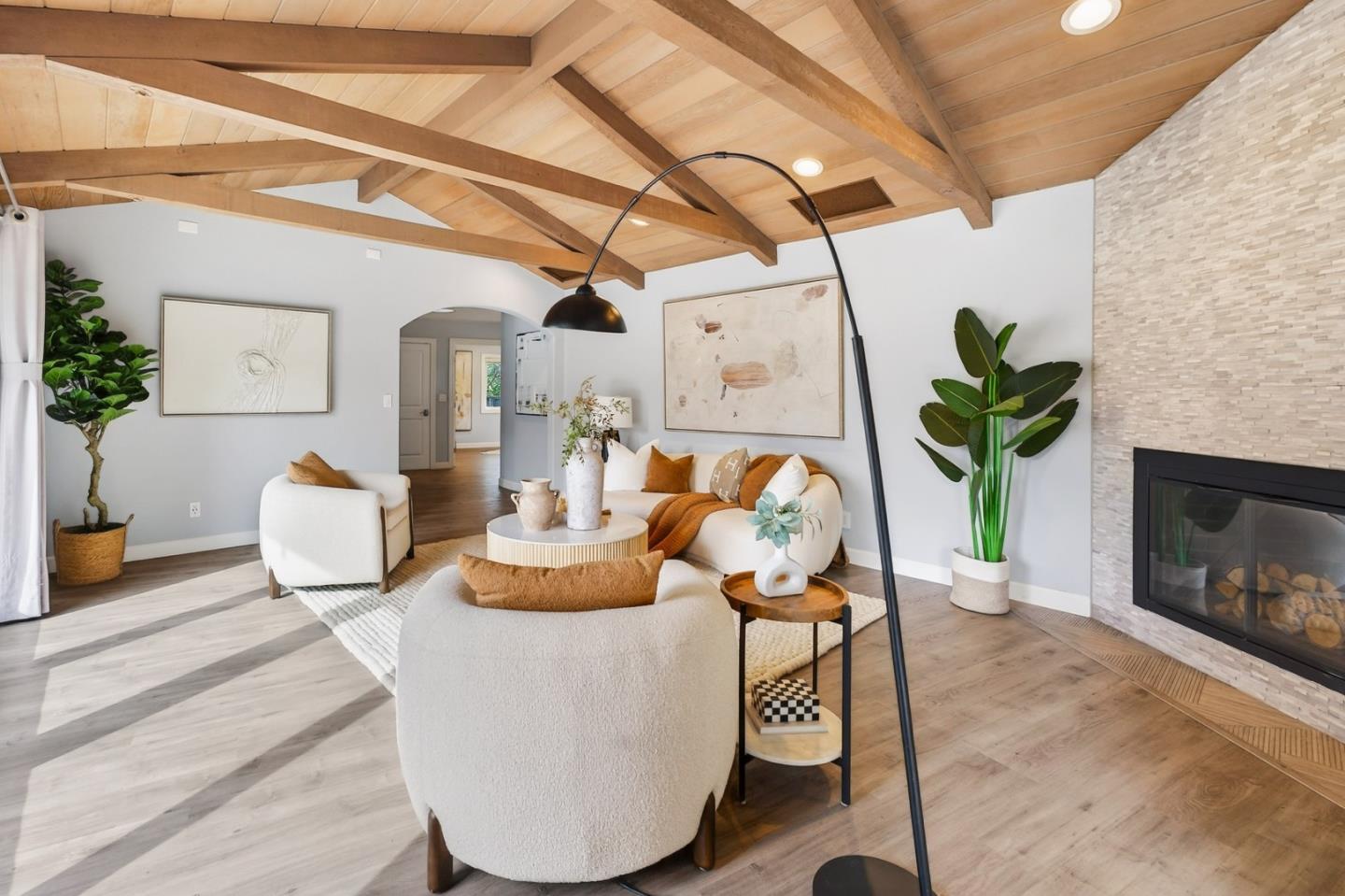 Detail Gallery Image 15 of 49 For 12791 Ione Ct, Saratoga,  CA 95070 - 5 Beds | 4/1 Baths