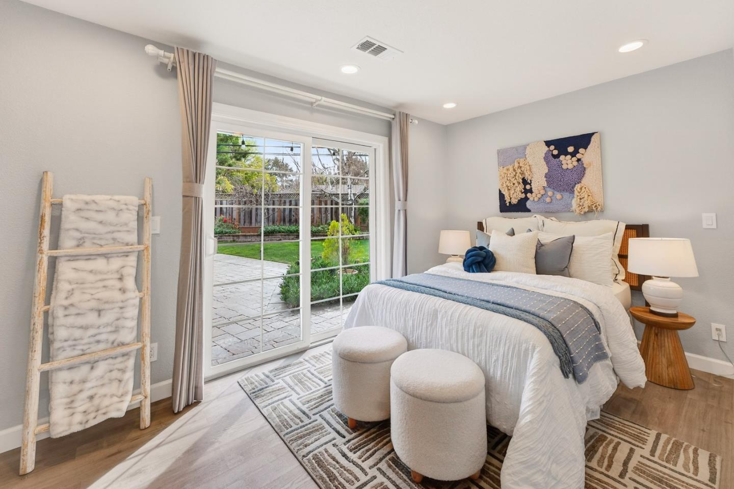 Detail Gallery Image 24 of 49 For 12791 Ione Ct, Saratoga,  CA 95070 - 5 Beds | 4/1 Baths