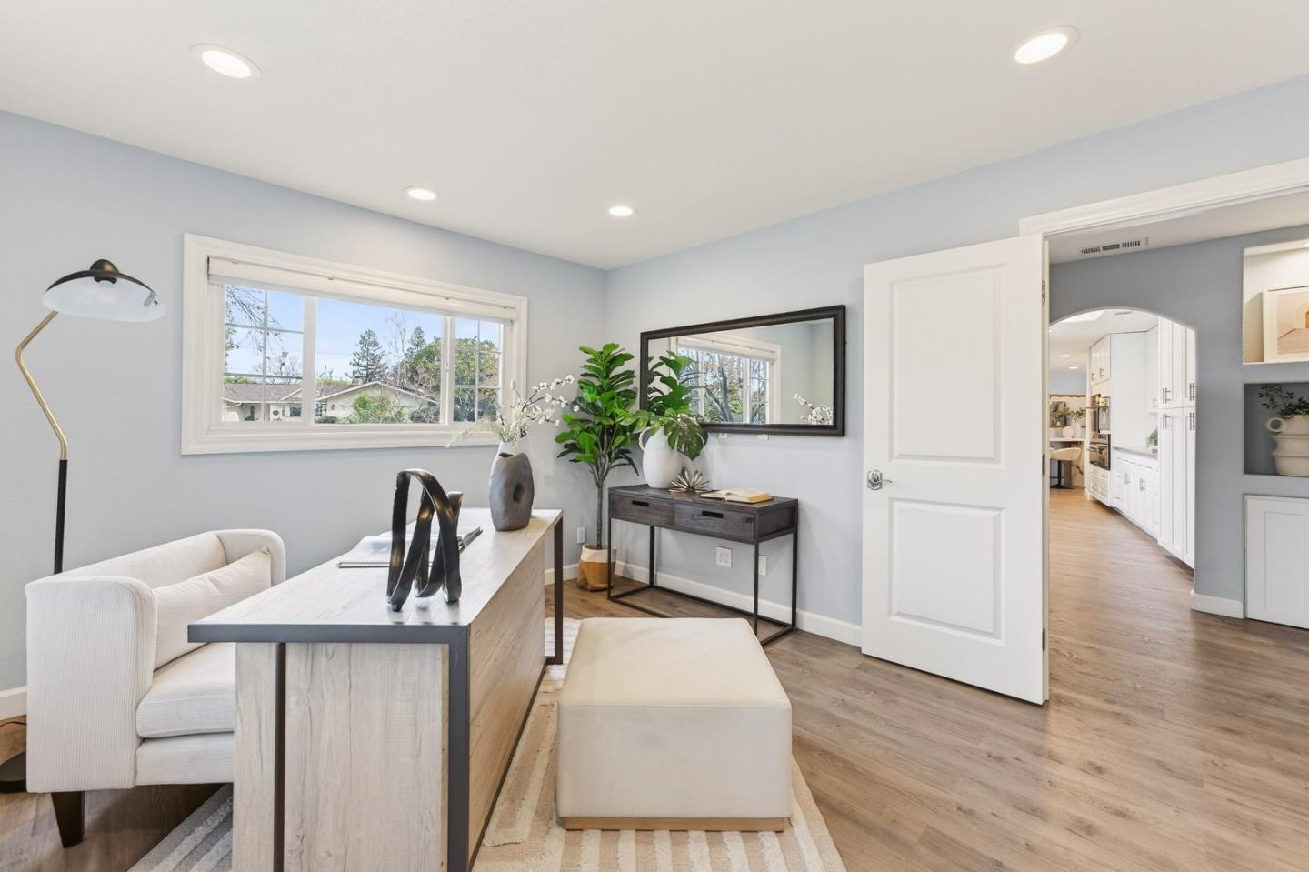 Detail Gallery Image 26 of 49 For 12791 Ione Ct, Saratoga,  CA 95070 - 5 Beds | 4/1 Baths