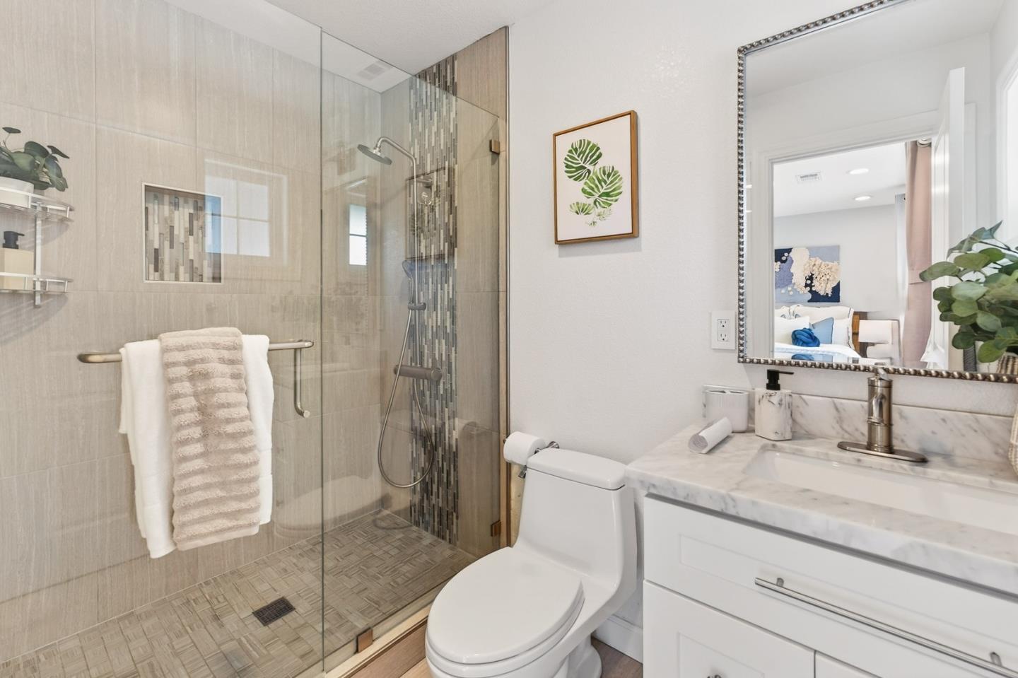 Detail Gallery Image 31 of 49 For 12791 Ione Ct, Saratoga,  CA 95070 - 5 Beds | 4/1 Baths