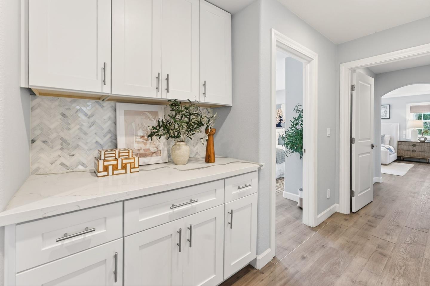 Detail Gallery Image 33 of 49 For 12791 Ione Ct, Saratoga,  CA 95070 - 5 Beds | 4/1 Baths