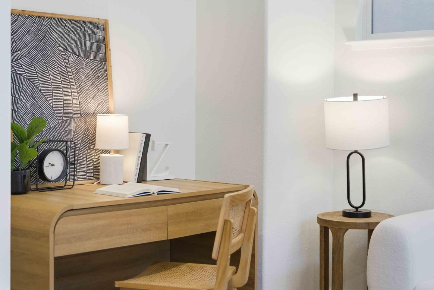 Detail Gallery Image 21 of 51 For 2260 Golden Crest Cmn, San Jose,  CA 95125 - 2 Beds | 2/1 Baths