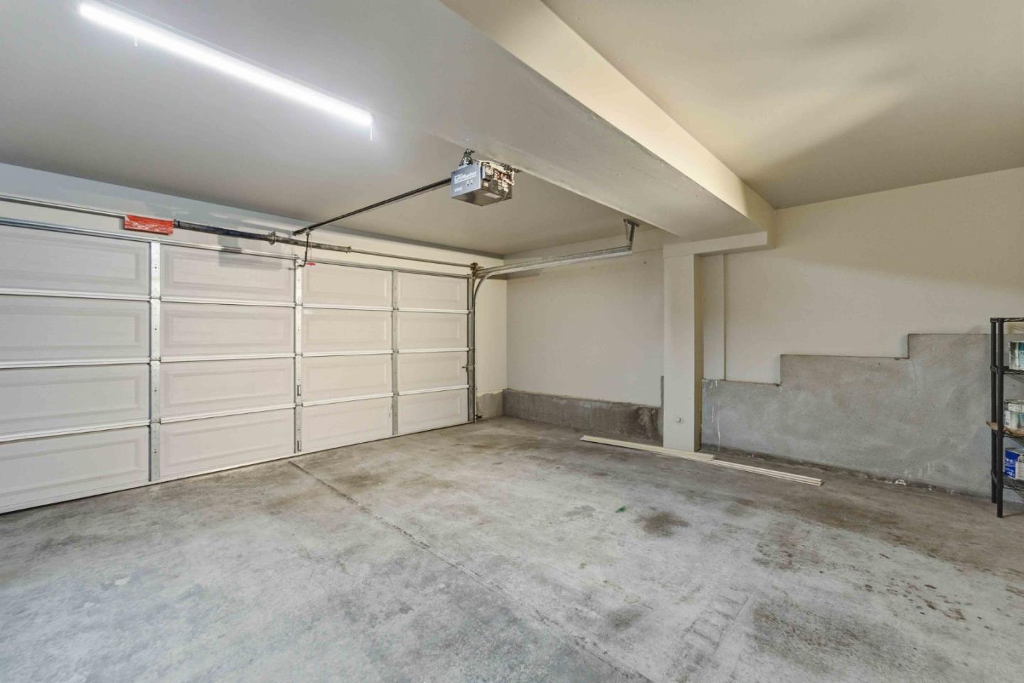 Detail Gallery Image 42 of 51 For 2260 Golden Crest Cmn, San Jose,  CA 95125 - 2 Beds | 2/1 Baths