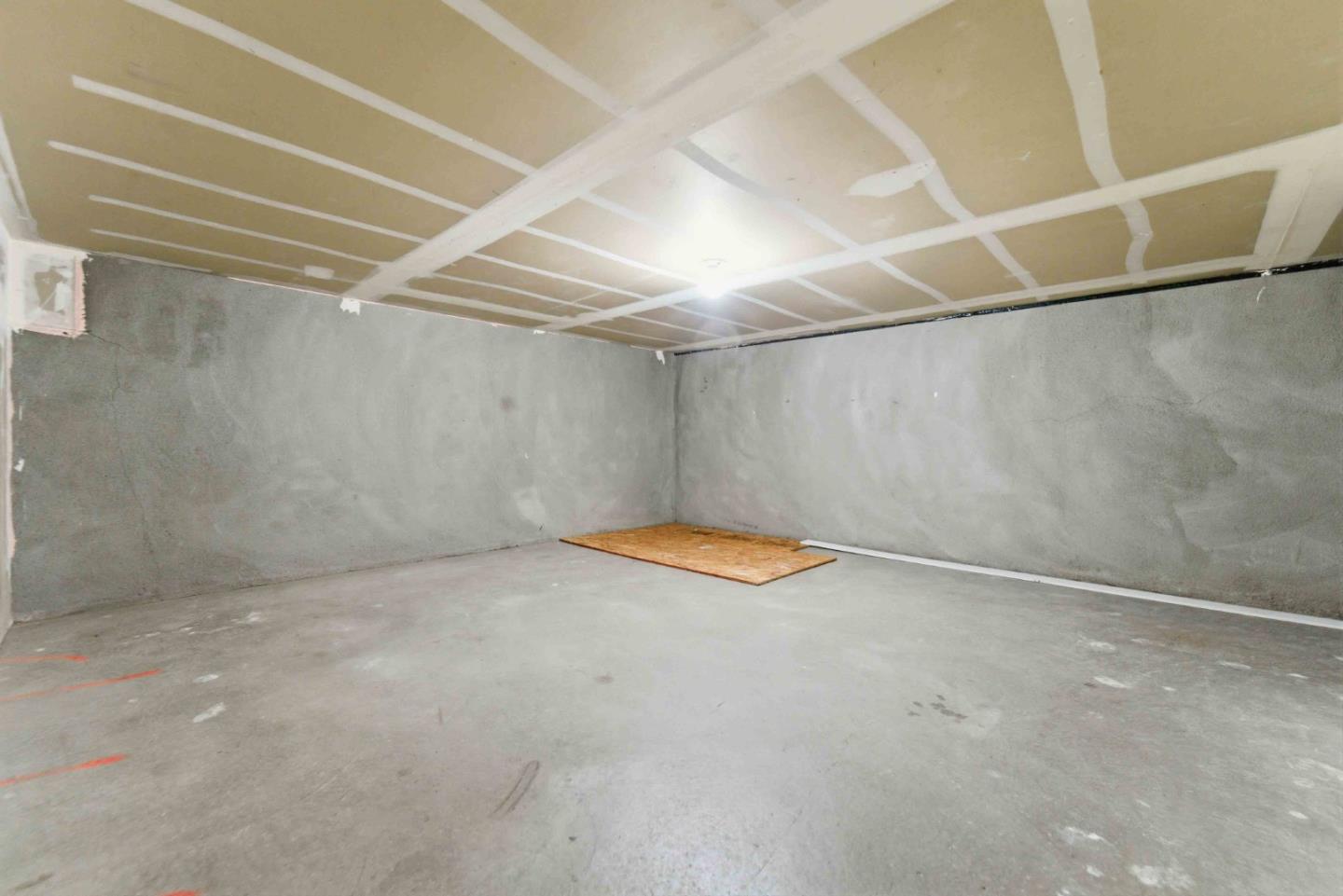 Detail Gallery Image 43 of 51 For 2260 Golden Crest Cmn, San Jose,  CA 95125 - 2 Beds | 2/1 Baths