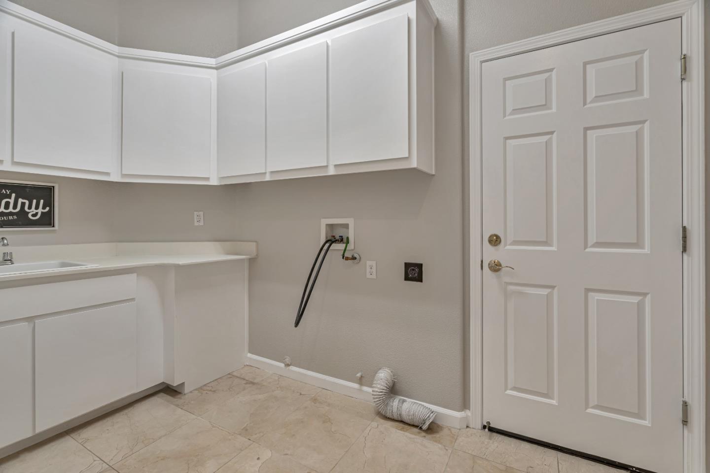 Detail Gallery Image 34 of 40 For 8845 Wine Valley Cir, San Jose,  CA 95135 - 3 Beds | 2 Baths