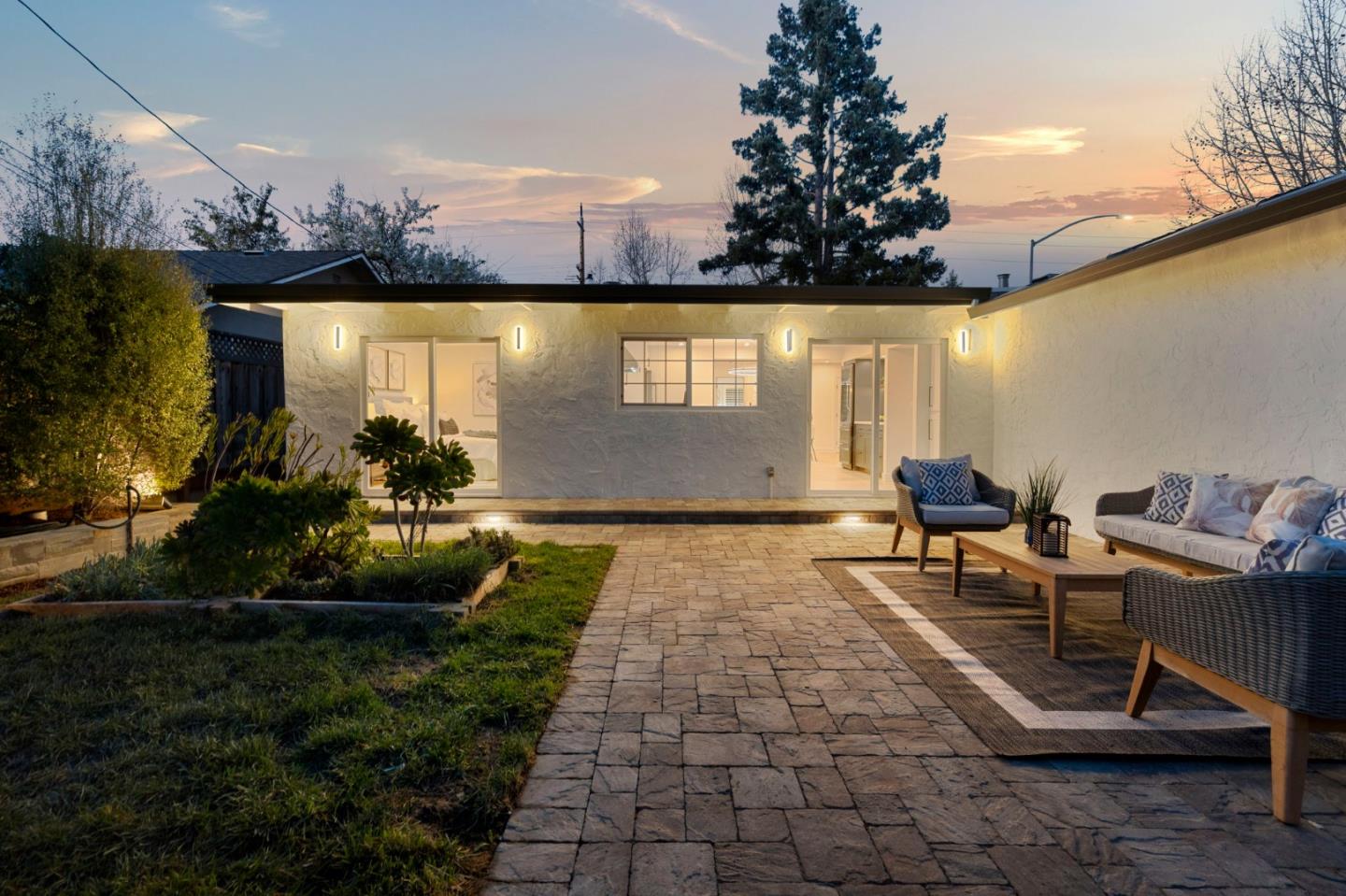 Detail Gallery Image 31 of 38 For 2154 Los Gatos Almaden Rd, San Jose,  CA 95124 - 4 Beds | 4 Baths