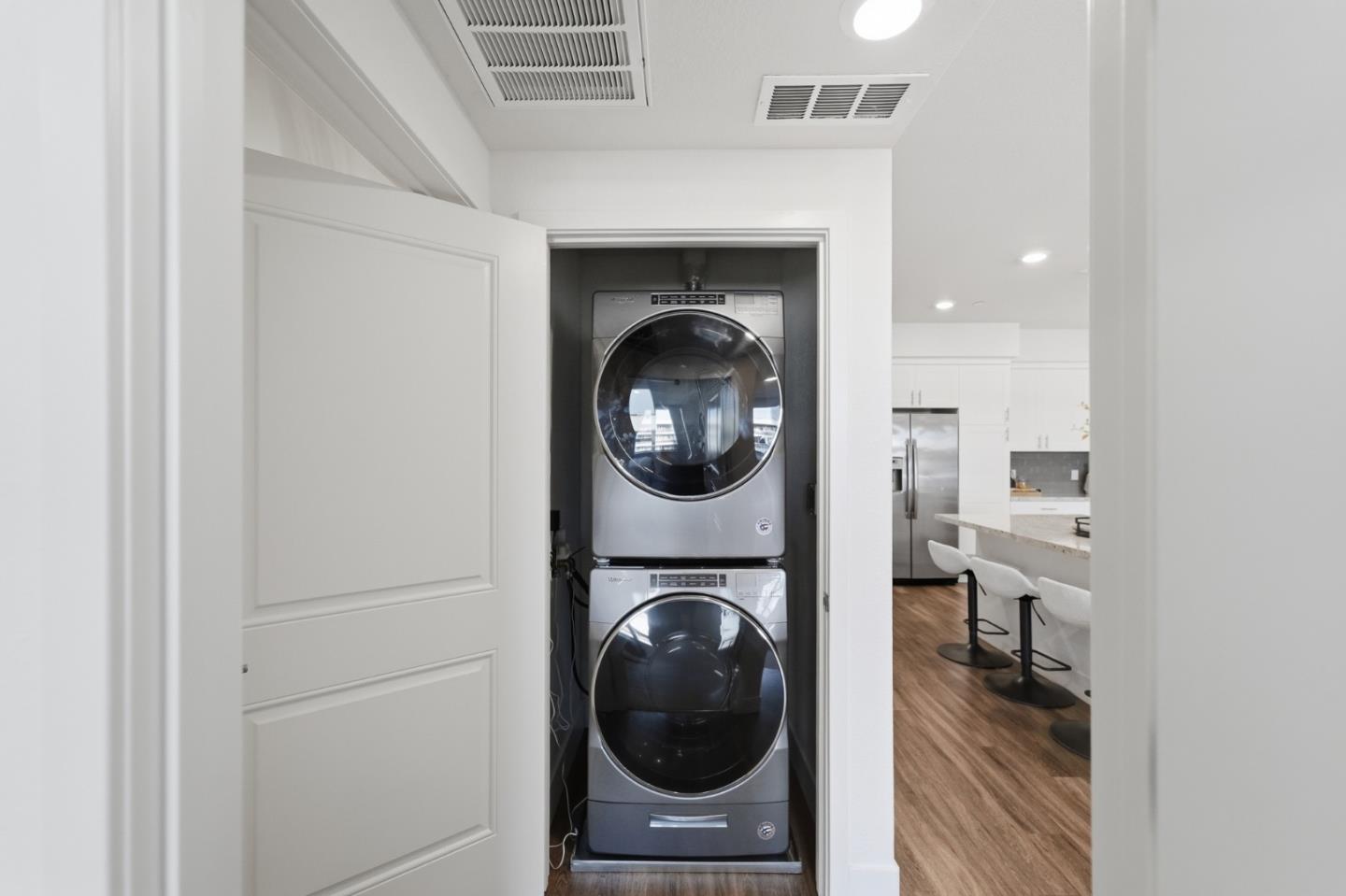 Detail Gallery Image 23 of 43 For 5933 Sunstone Dr #410,  San Jose,  CA 95123 - 2 Beds | 2 Baths