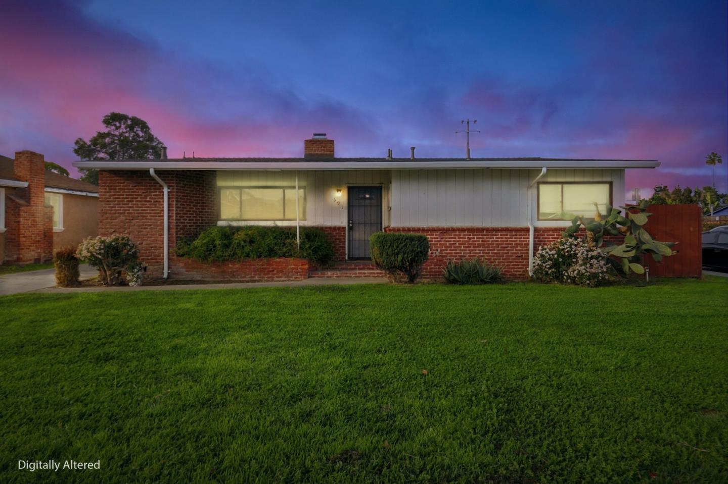 Detail Gallery Image 2 of 40 For 691 Lotus St, San Jose,  CA 95116 - 3 Beds | 1/1 Baths