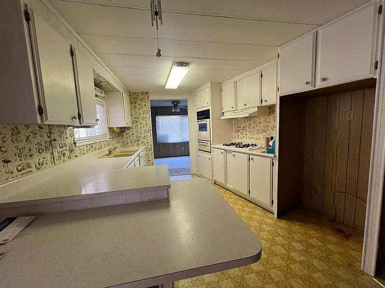 Detail Gallery Image 3 of 7 For 2240 #38 Golden Oak Ln #38,  Merced,  CA 95341 - 2 Beds | 1 Baths