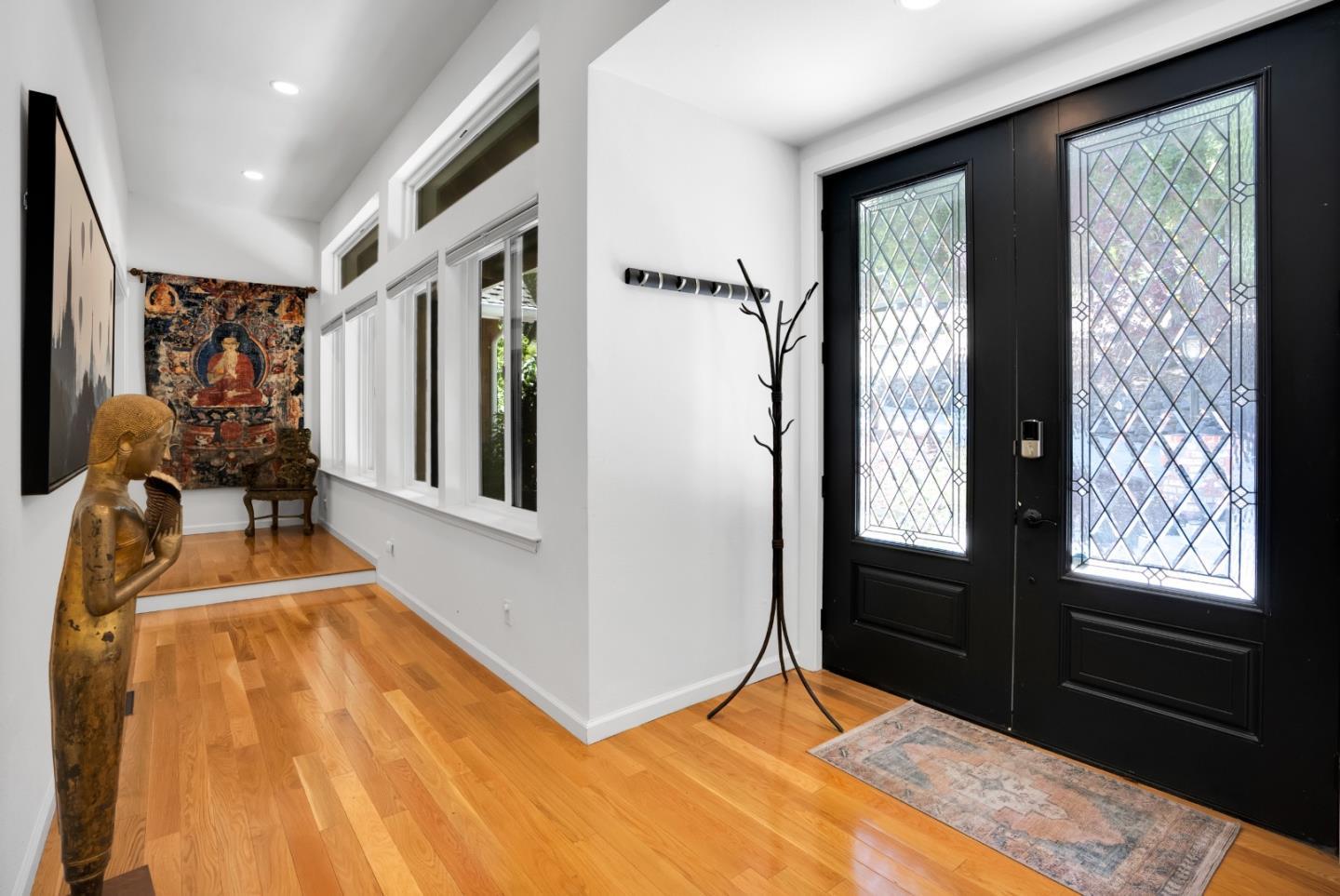 Detail Gallery Image 2 of 40 For 220 Miracle Ln, Santa Cruz,  CA 95060 - 3 Beds | 2/1 Baths