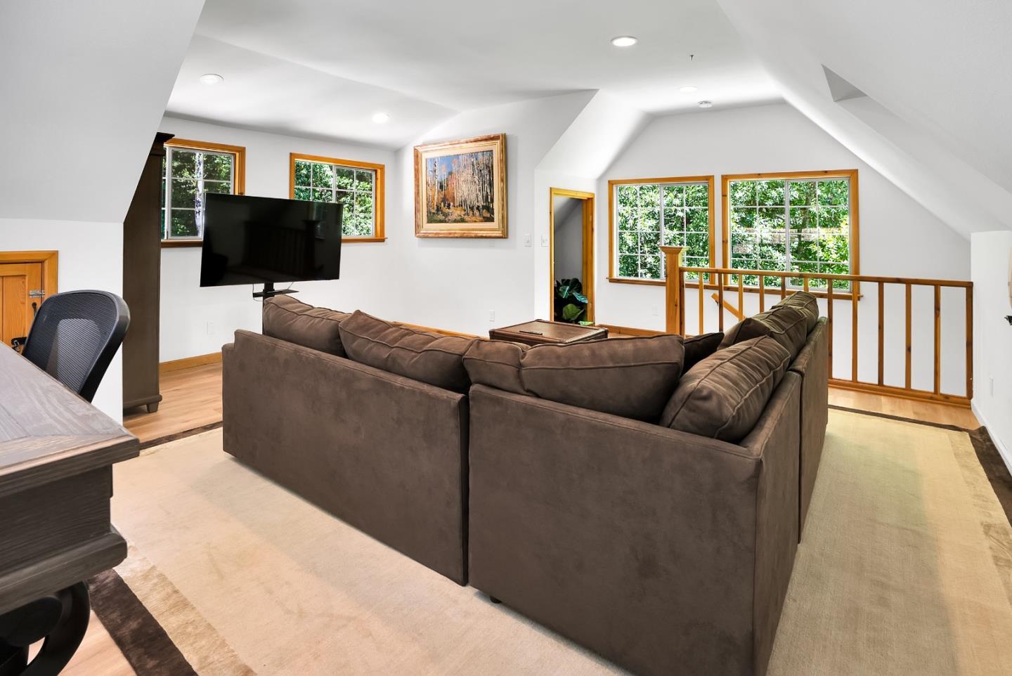 Detail Gallery Image 24 of 40 For 220 Miracle Ln, Santa Cruz,  CA 95060 - 3 Beds | 2/1 Baths