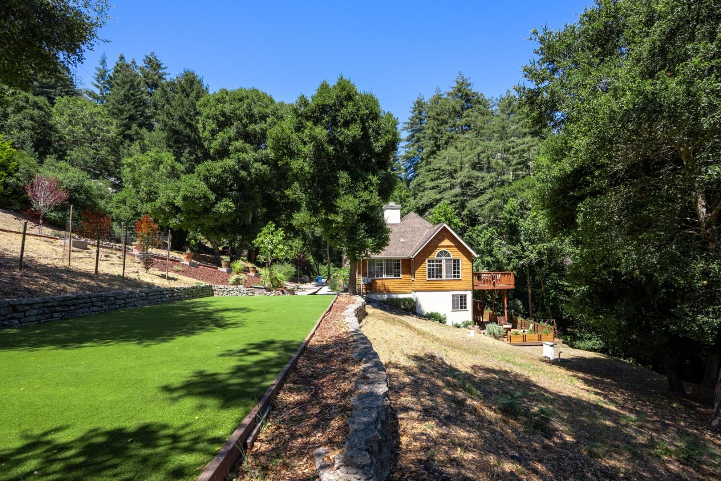 Detail Gallery Image 38 of 40 For 220 Miracle Ln, Santa Cruz,  CA 95060 - 3 Beds | 2/1 Baths