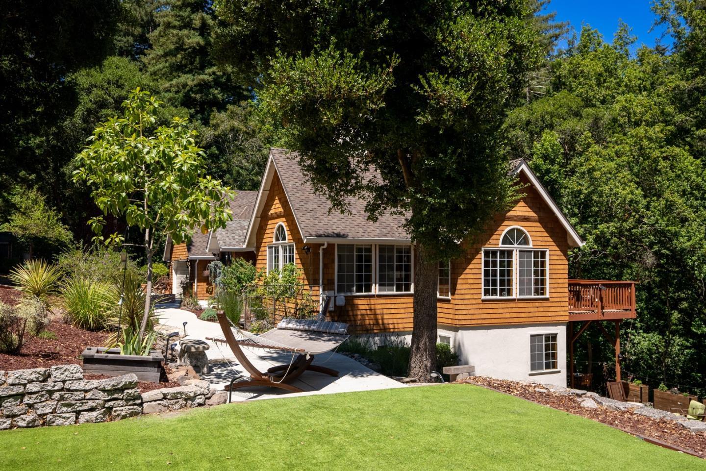 Detail Gallery Image 39 of 40 For 220 Miracle Ln, Santa Cruz,  CA 95060 - 3 Beds | 2/1 Baths