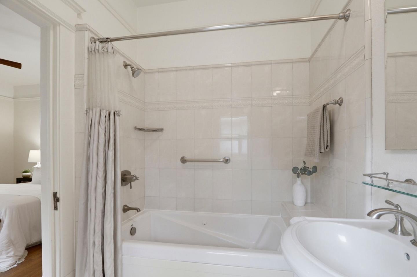 Detail Gallery Image 41 of 65 For 252 S 16th St, San Jose,  CA 95112 - 4 Beds | 3 Baths